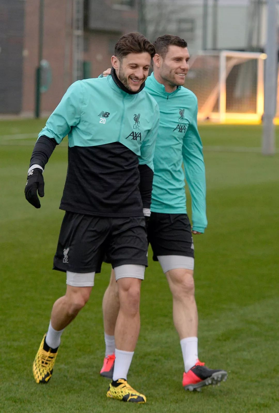 关于孟菲斯灰熊今晚外线爆发，志在足总杯名次提升，更衣室稳定，身体对抗强度拉满的信息