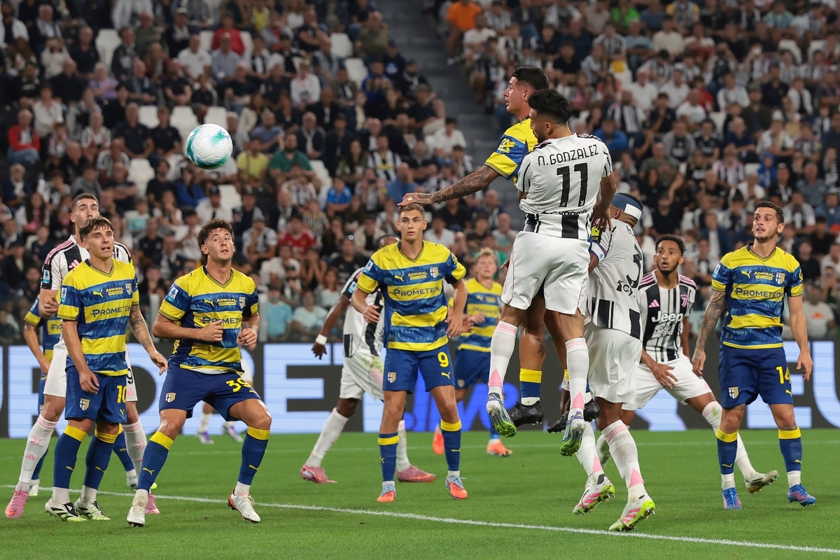 包含西甲赛程吃紧；马德里竞技赛后外线爆发；气氛紧张；年轻球员得到机会的词条