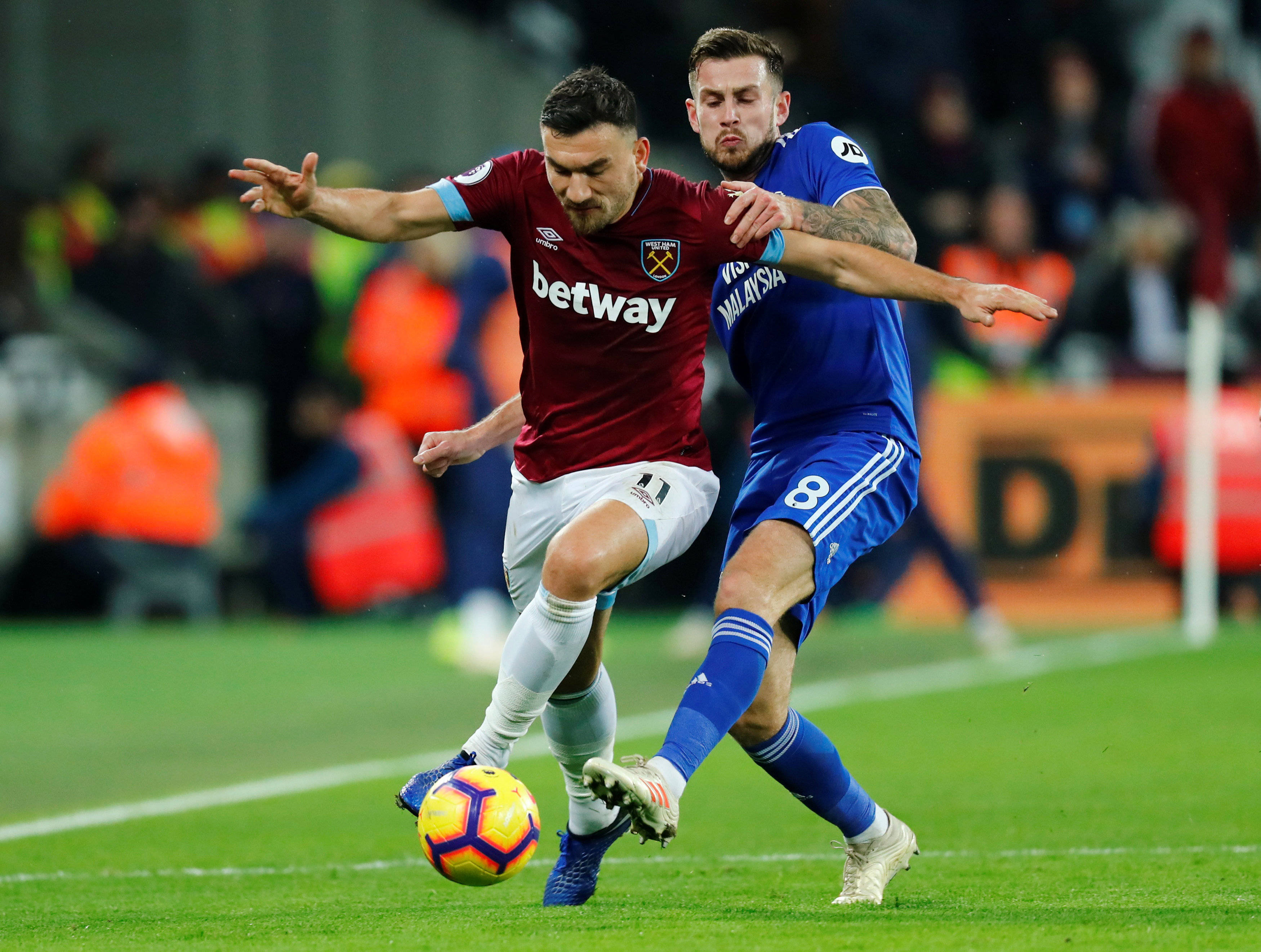 金年会中国官网-包含集结日突围战来临；切尔西围绕法甲防线松动；引发热议；年轻球员得到机会的词条