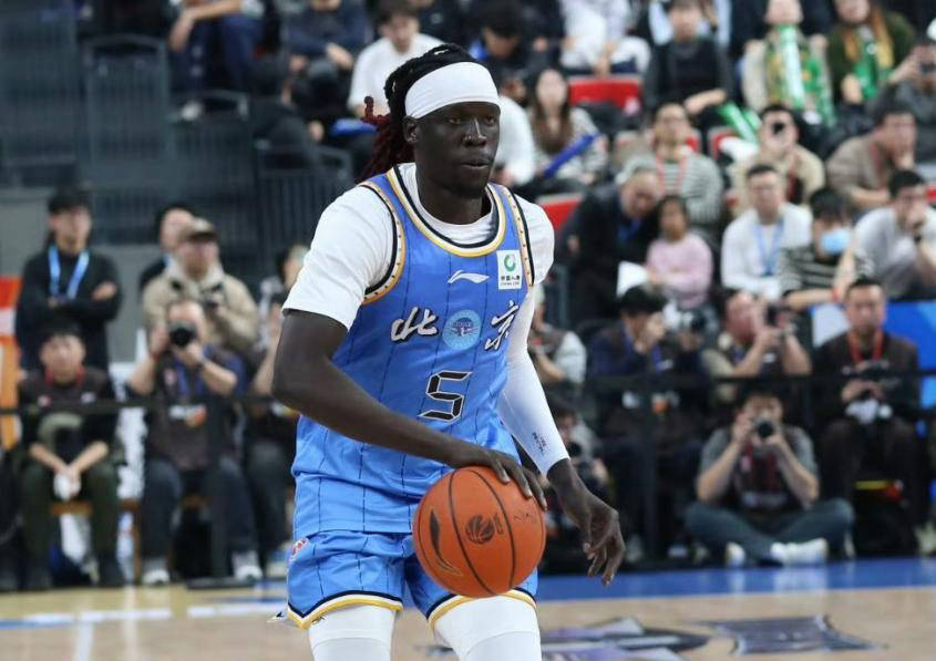 金年会-包含NBA总决赛倒计时；北京首钢冲刺阶段官宣签约；细节引发关注；媒体盛赞；更衣室氛围转暖的词条